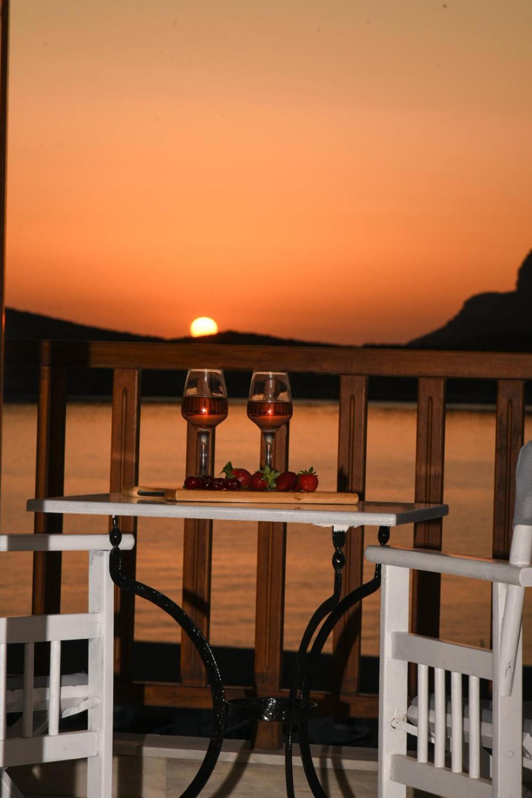 Australia Apartments Kalymnos Town Exterior foto
