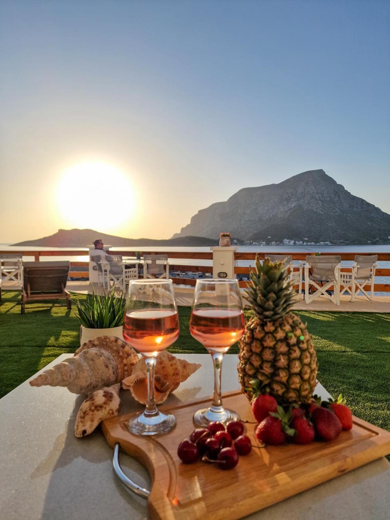 Australia Apartments Kalymnos Town Exterior foto