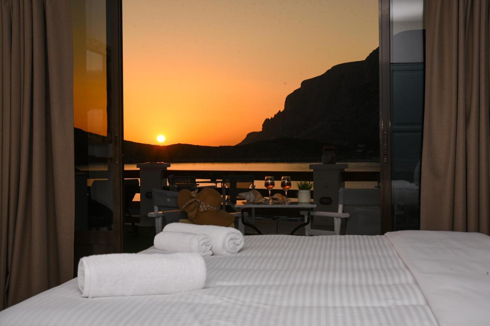 Australia Apartments Kalymnos Town Exterior foto